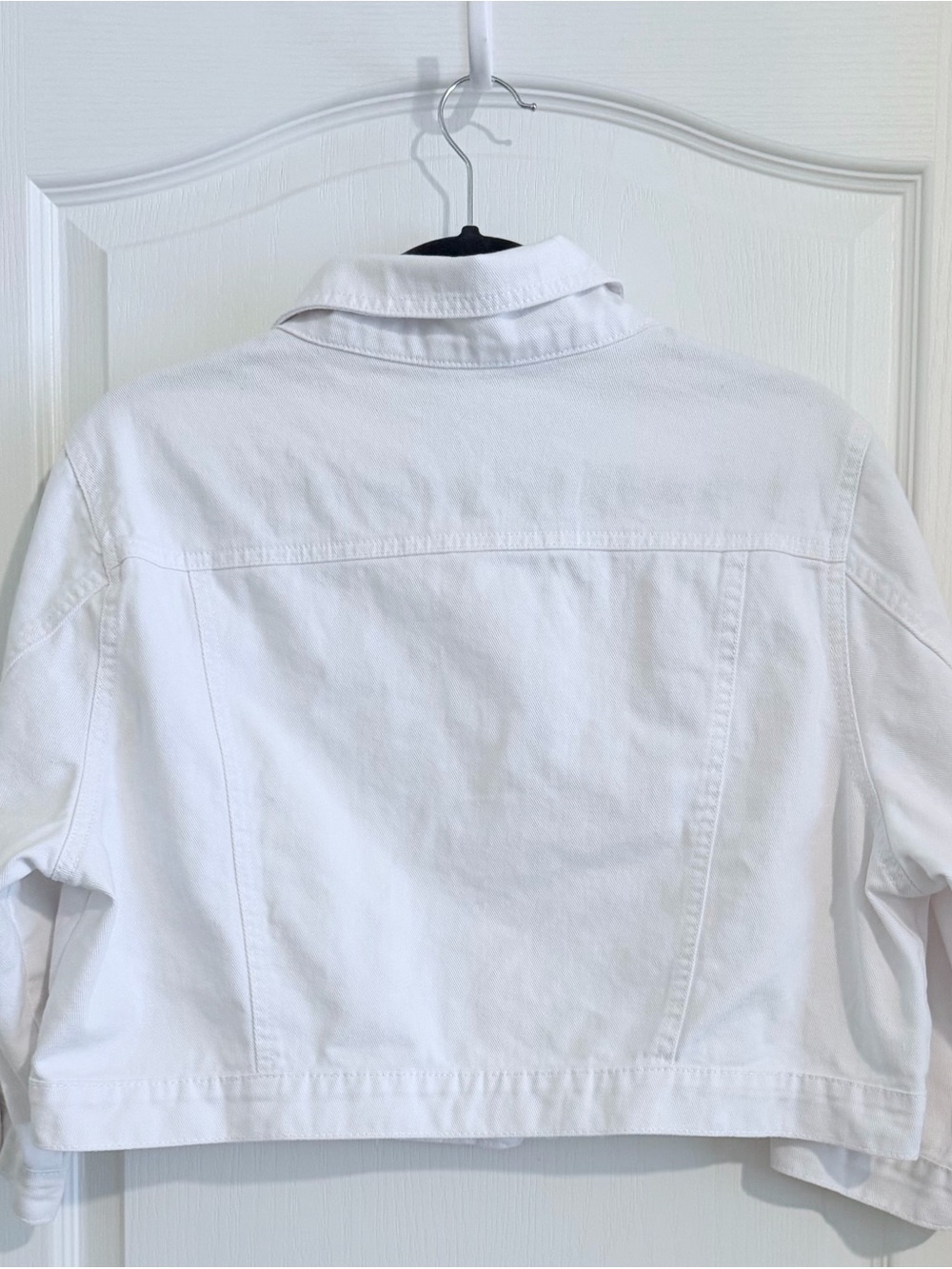 SHEIN White Cropped Denim Jacket - Picture 6 of 9